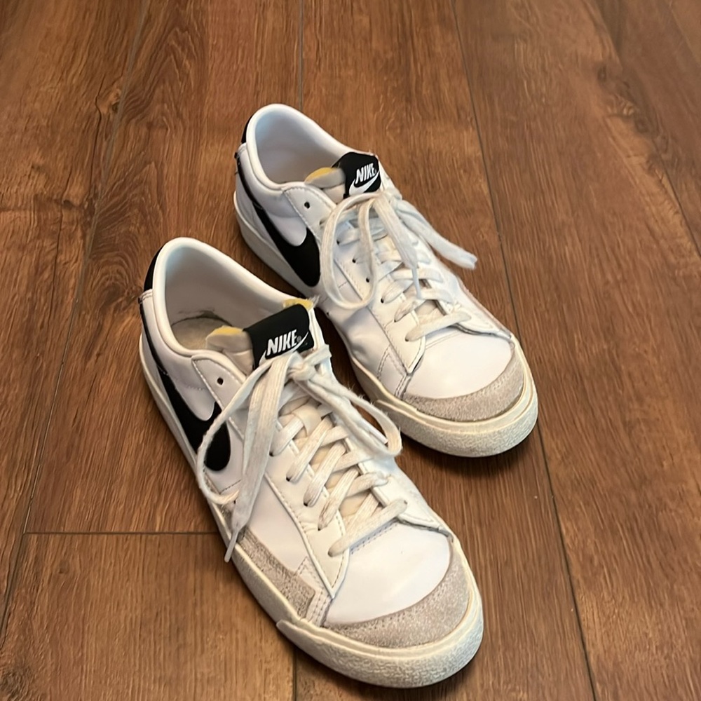 Nike Blazer Low 77 Sneaker